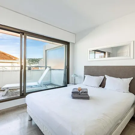 64 Antibes - Stunning 1-bedroom With Terrace At Gray D'albion Apartmán